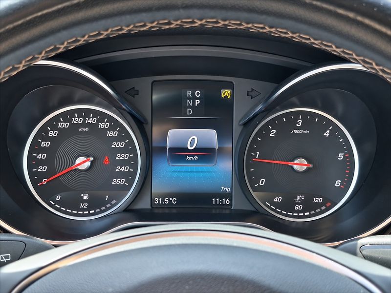 Mercedes-Benz Třídy V V 300 d L nové v ČR - fotka 8 z 9