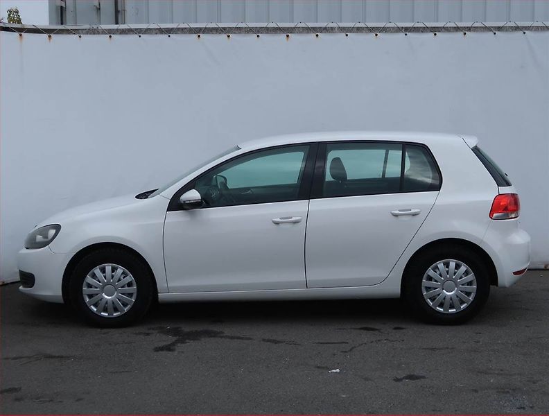 Volkswagen Golf (2012) 1.6 TDI, Serv.kniha - fotka 3 z 15