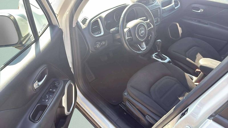 Jeep Renegade 2.0 Mjt 140k Limited 4WD/9891 - fotka 11 z 15