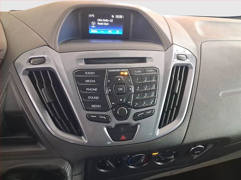 Ford Tourneo Custom (2016) Titanium 2.0 EcoBlue, ČR - fotka 12 z 18