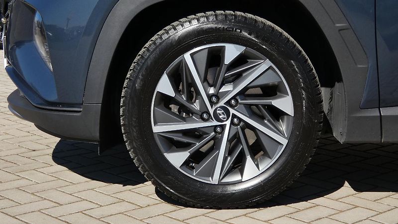 Hyundai Tucson 1.6 T-GDI 110kW DCT Smart - fotka 21 z 22