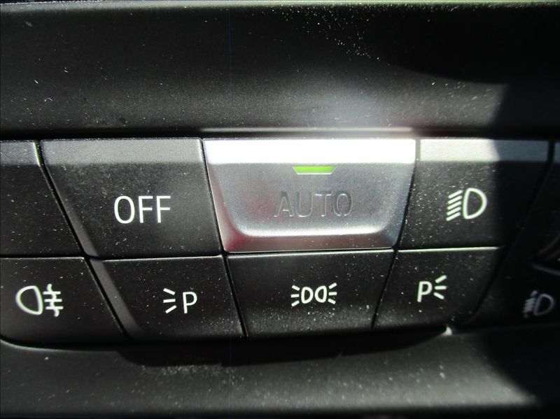 BMW Řada 1 1,5 118i,automat,servis,DPH,CZ - fotka 24 z 29