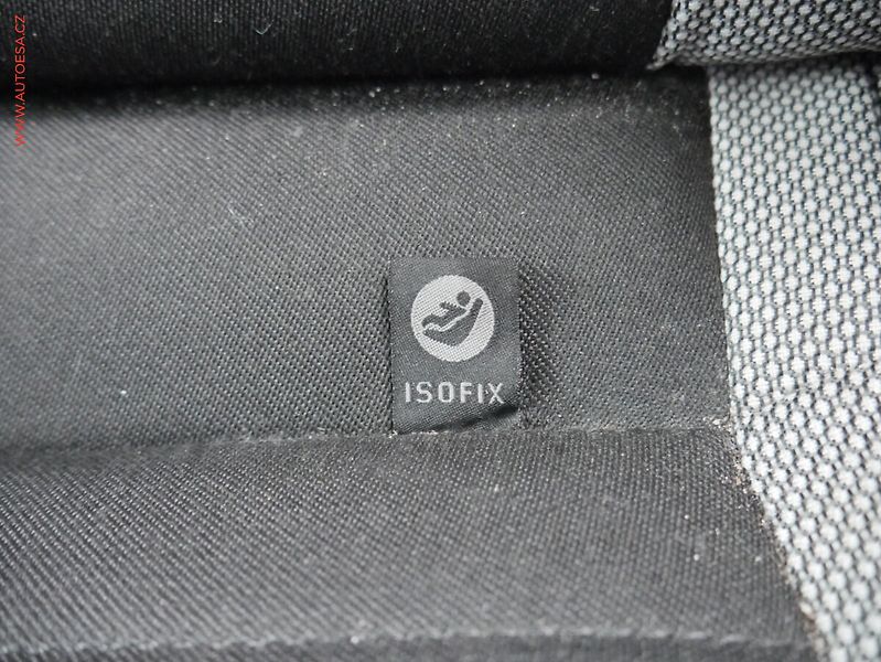 Škoda Rapid (2017) 1.0 TSi, ČR, Ambition, AC - fotka 21 z 23