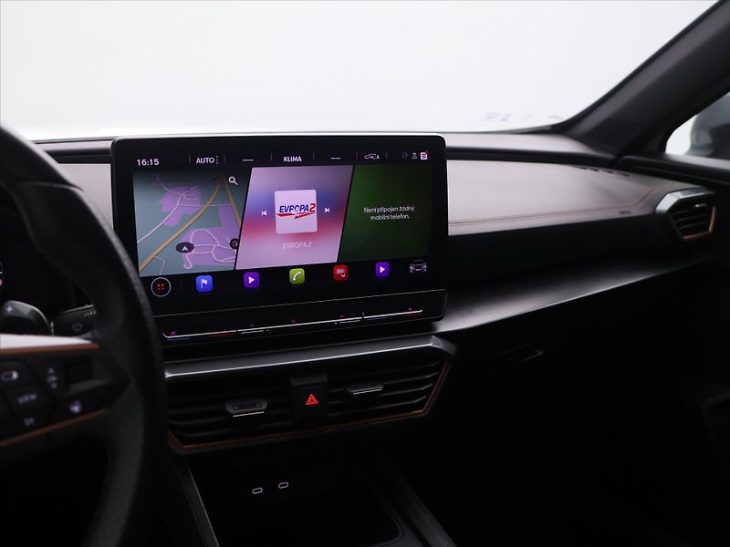 Cupra Formentor 1,5 TSI 110kW DSG DPH - fotka 17 z 28