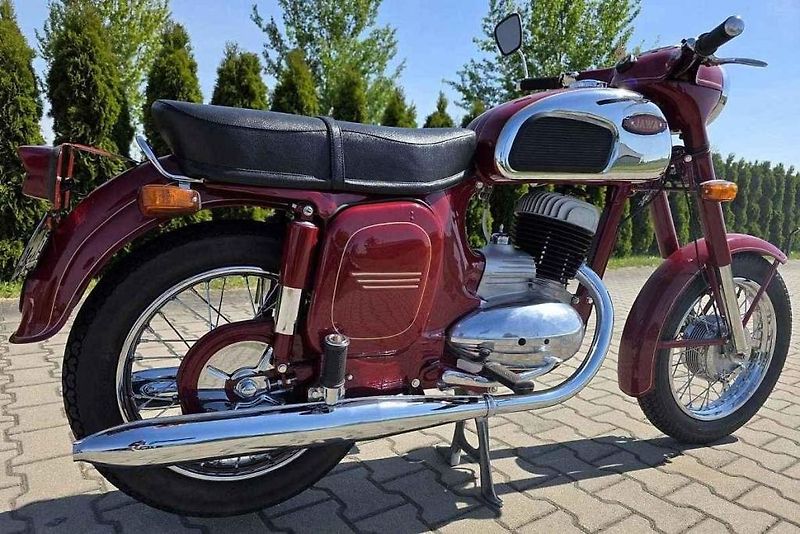 Jawa 350/360 Panelka.