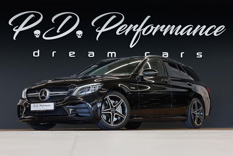 Mercedes-Benz Třídy C (2019) C43 AMG T V6 Biturbo - fotka 5 z 43