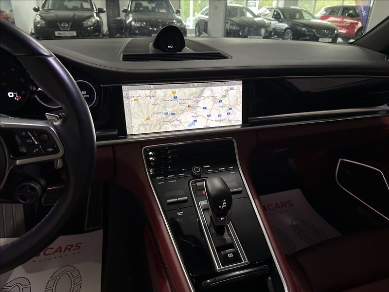Porsche Panamera 4,0   4S 421HP APPROVED 27 SOF - fotka 15 z 37