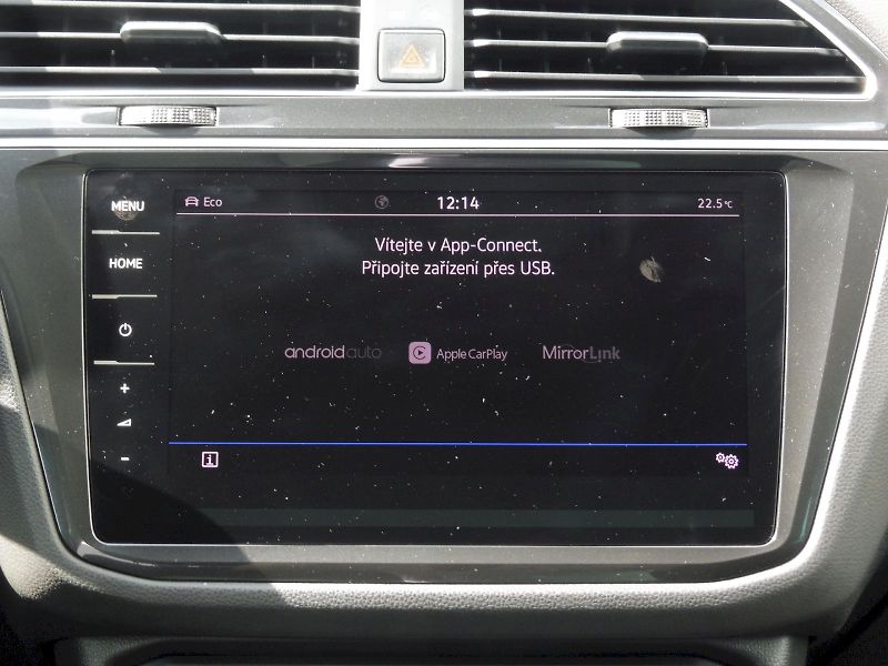 Volkswagen Tiguan (2017) Highline 2,0 TDI 140kW DSG 4MO - fotka 15 z 27