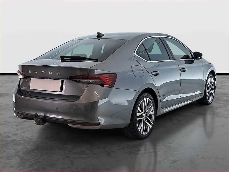 Škoda Octavia (2024) First Ed. Ultimate 2.0 TDI - fotka 5 z 24
