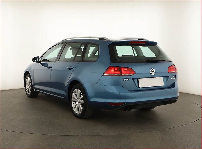 Volkswagen Golf (2016) Comfortline 1.4 TSI - fotka 4 z 13