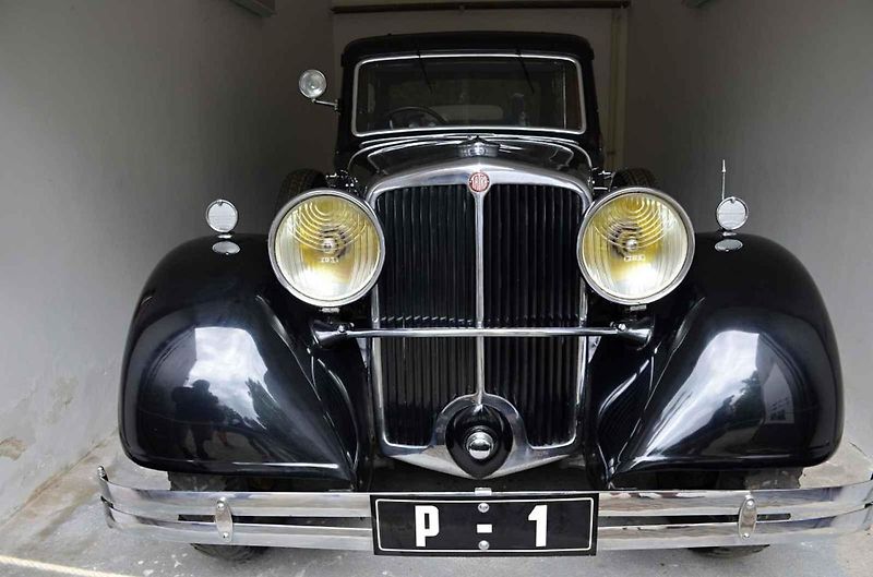 Z výstavy S prezidentem do Lán aneb prezidentské automobily ze sbírek Národního technického muzea.