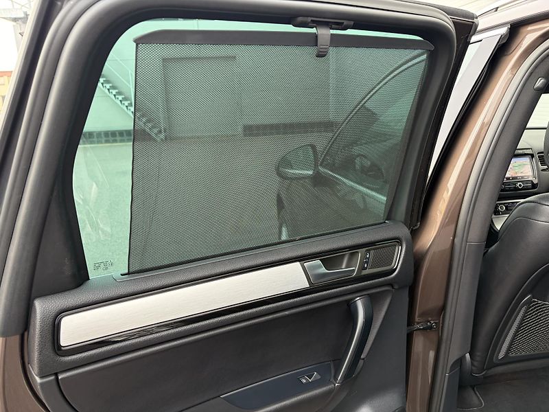 Volkswagen Touareg (2011) 180kW/PLNÝ SERVIS/N.ROZVODY/ - fotka 17 z 22