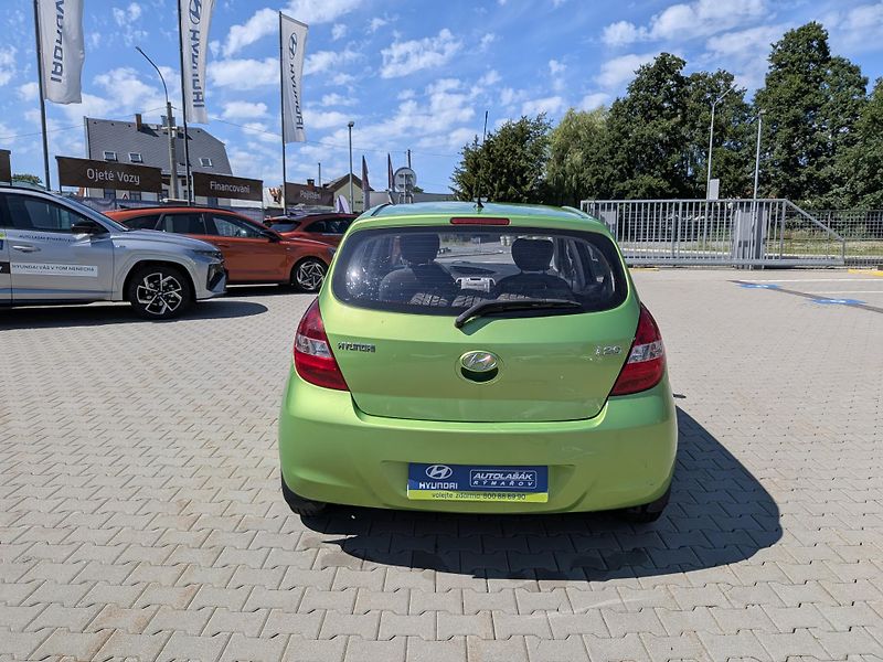 Hyundai i20 57 kW, KLIMA, NOVÁ STK - fotka 6 z 16