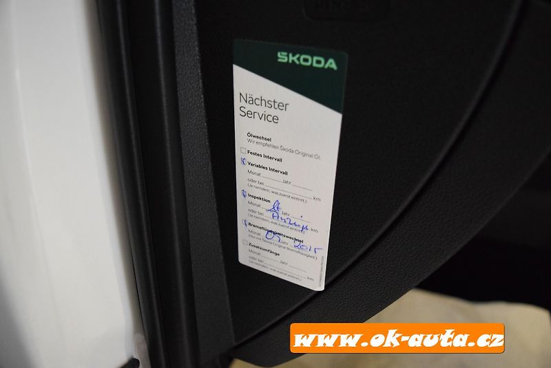Škoda Octavia 2.0 TDI STYLE PLUS MATRIX DSG  - fotka 71 z 77