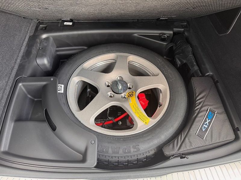 Jeep Grand Cherokee (2025) Summit Reserve 4xe (380k) 8AT - fotka 50 z 50