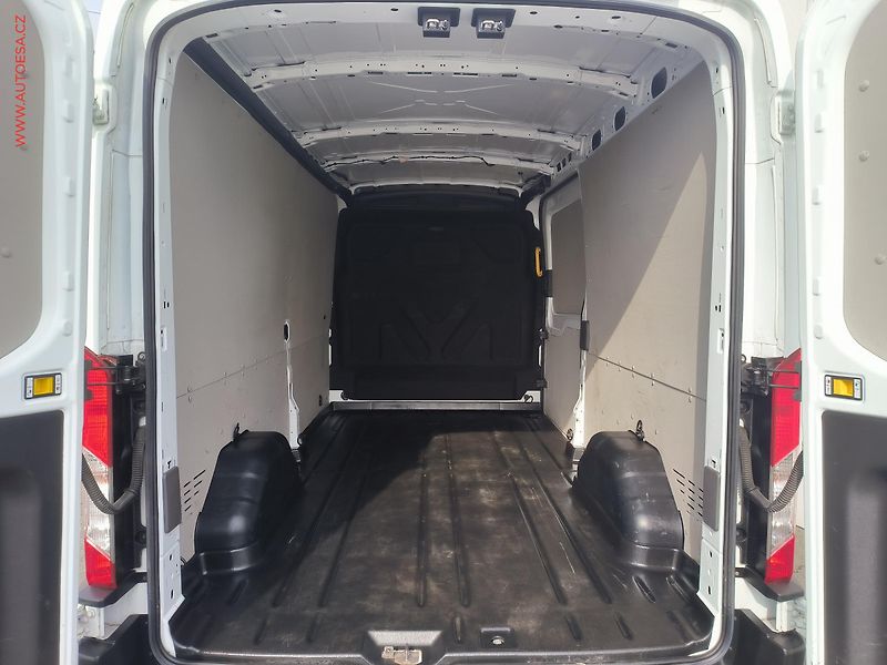 Ford Transit (2023) 2.0TDCi L3H2, 1.maj,ČR, TREND - fotka 7 z 22