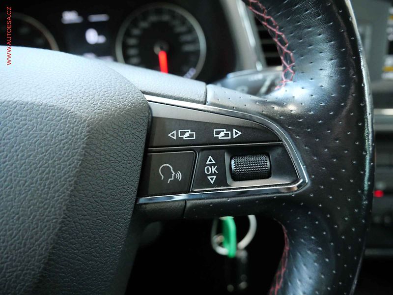 Seat Leon (2016) 1.4TSi, AC, park.asist - fotka 17 z 21