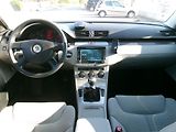 Volkswagen Passat (2007) 2,0TDI 103kW AC TEMP HF - náhled 19