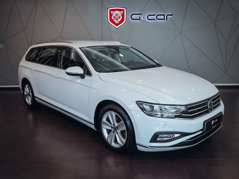 Volkswagen Passat 1.5 TSI 110 kW DSG Elegance - fotka 2 z 28