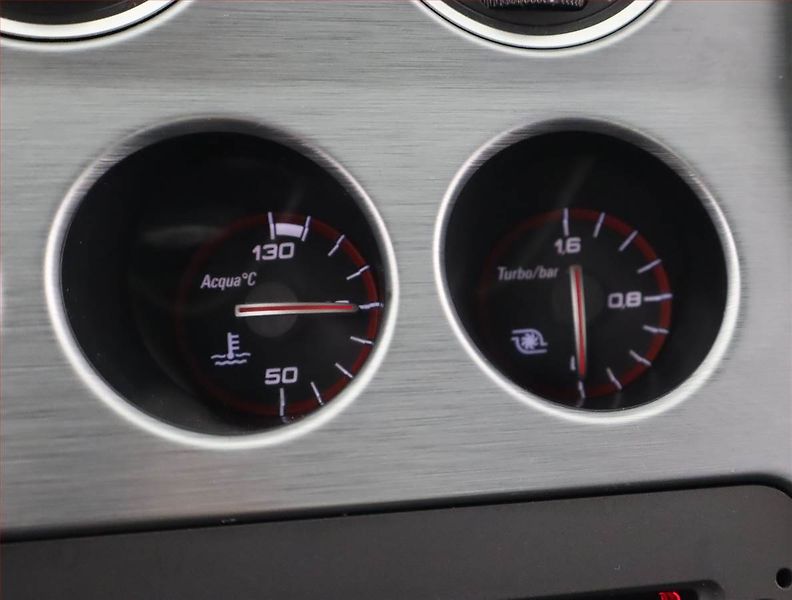 Alfa Romeo 159 (2009) 2.0 JTD, po STK, slušný stav - fotka 17 z 17
