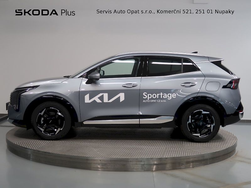 Kia Sportage (2025) TOP 1.6T-GDI DCT 110KW - fotka 3 z 34