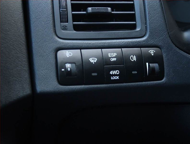 Hyundai Tucson (2009) 2.0 i, 4X4 - fotka 18 z 20