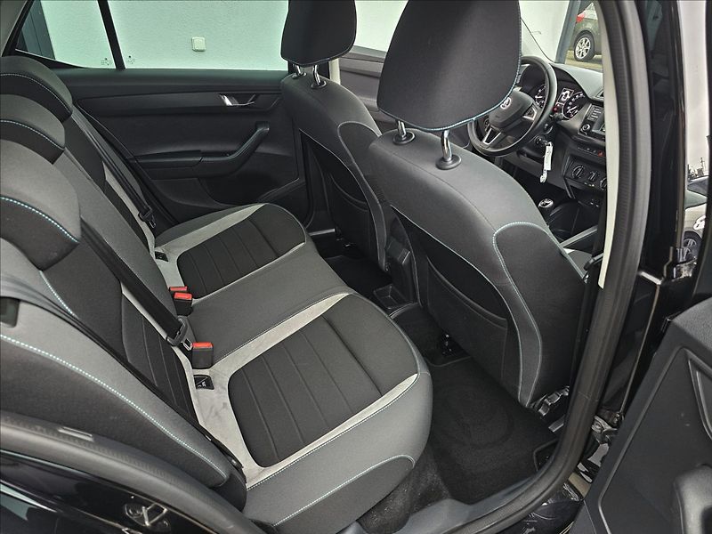 Škoda Fabia III 1,2TSi 66KW Edition - fotka 28 z 43