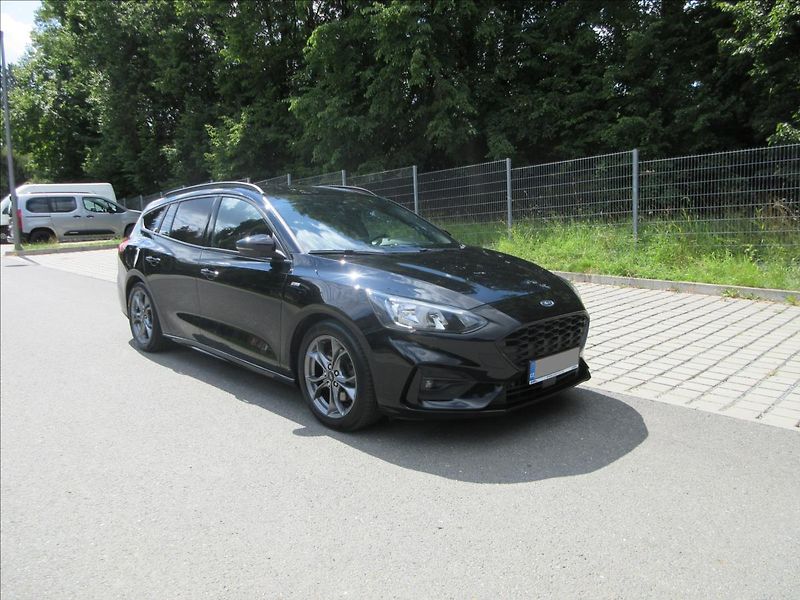 Ford Focus 1,5 i 133Kw, ST Line, Nové ČR - fotka 5 z 29