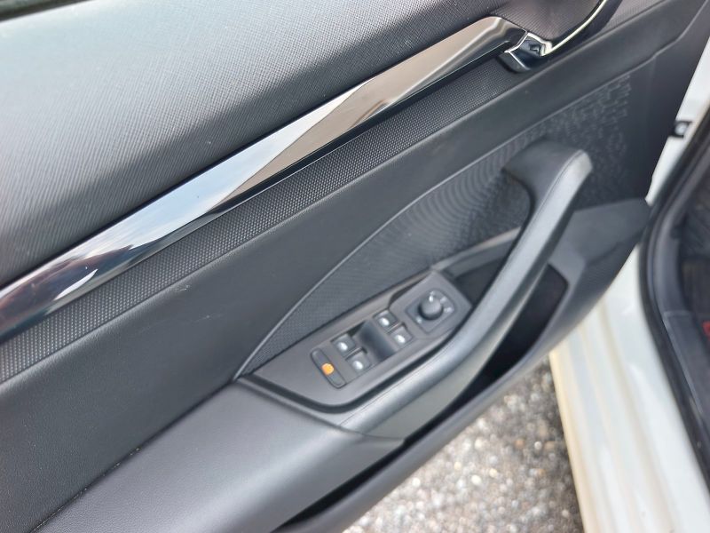 Škoda Octavia (2023) AMB TD 85/2.0 A7F - fotka 14 z 30