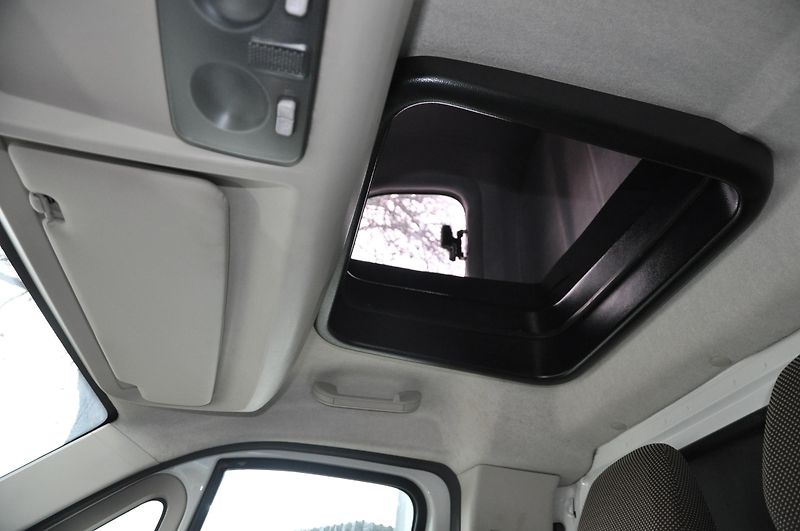 Peugeot Boxer 2.0HDi 120kW VALNÍK + PLACHTA - fotka 9 z 13