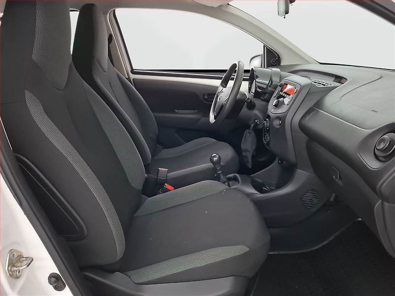 Toyota Aygo (2021) 1.0 VVT-i, LPG, Xenony - fotka 9 z 14