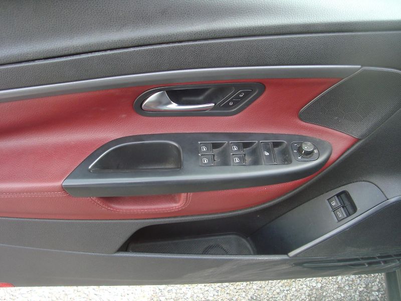 Volkswagen EOS (2007) 2,0 TDI Cabrio - fotka 8 z 19