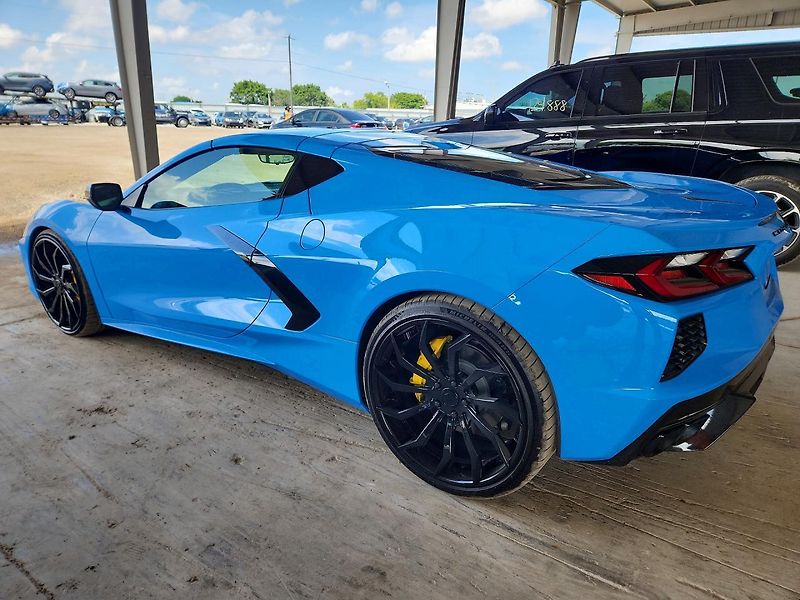 Chevrolet Corvette (2024) Auto na cestě - fotka 2 z 12