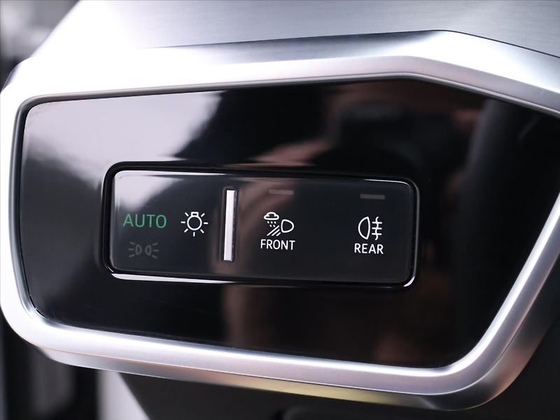 Audi A7 3,0 TDI  Quattro S-Line CZ DPH - fotka 18 z 36