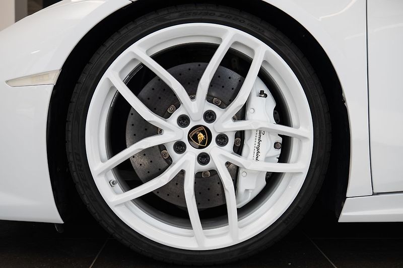 Lamborghini Huracán LP 610-4 - fotka 15 z 17