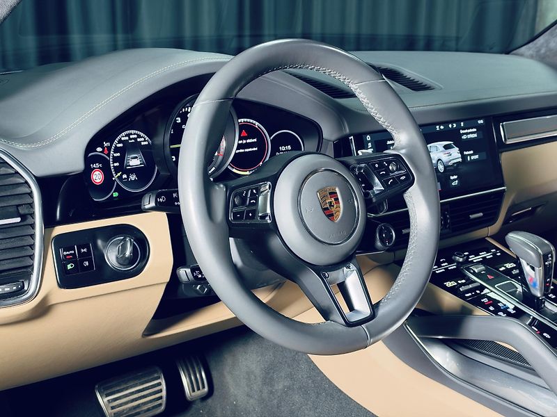 Porsche Cayenne (2020) TURBO.S ZÁRUKA.27 VZDUCH MASÁŽ - fotka 23 z 49