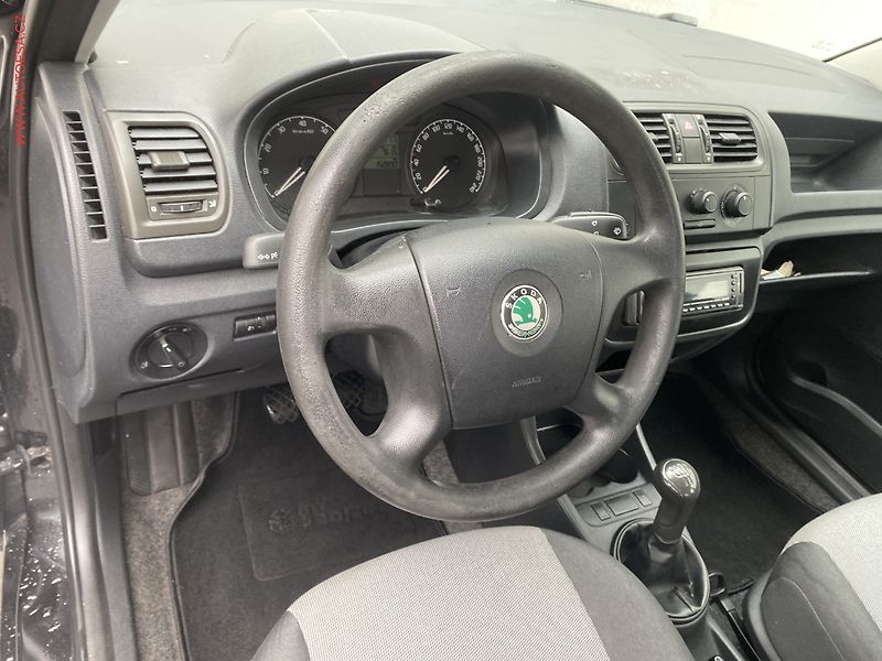 Škoda Fabia (2008) 1.2 i, ČR - fotka 11 z 13
