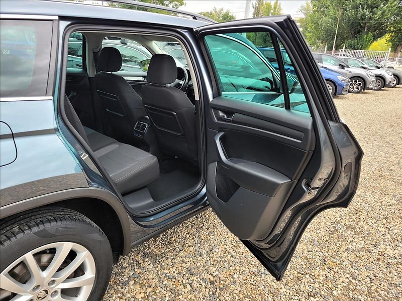 Škoda Kodiaq 1,5 TSI,DSG,7míst,navi,výhřev - fotka 16 z 50