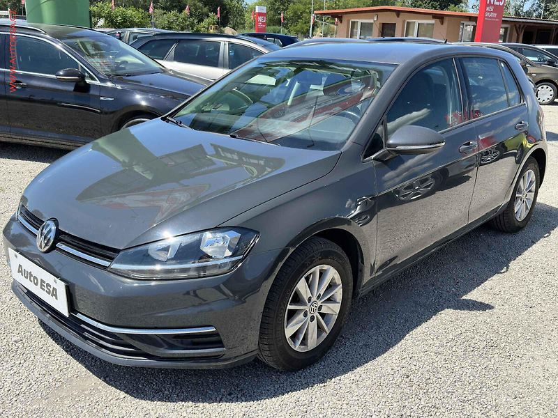 Volkswagen Golf (2018) 1.4 TSi, ČR, Comfortline - fotka 3 z 14