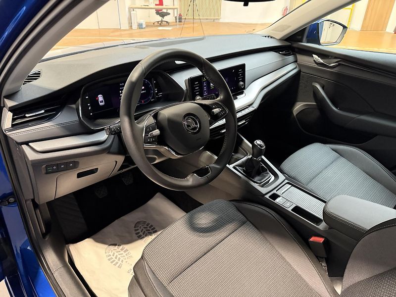 Škoda Octavia 2.0 TDI 85kW Ambition - fotka 5 z 12