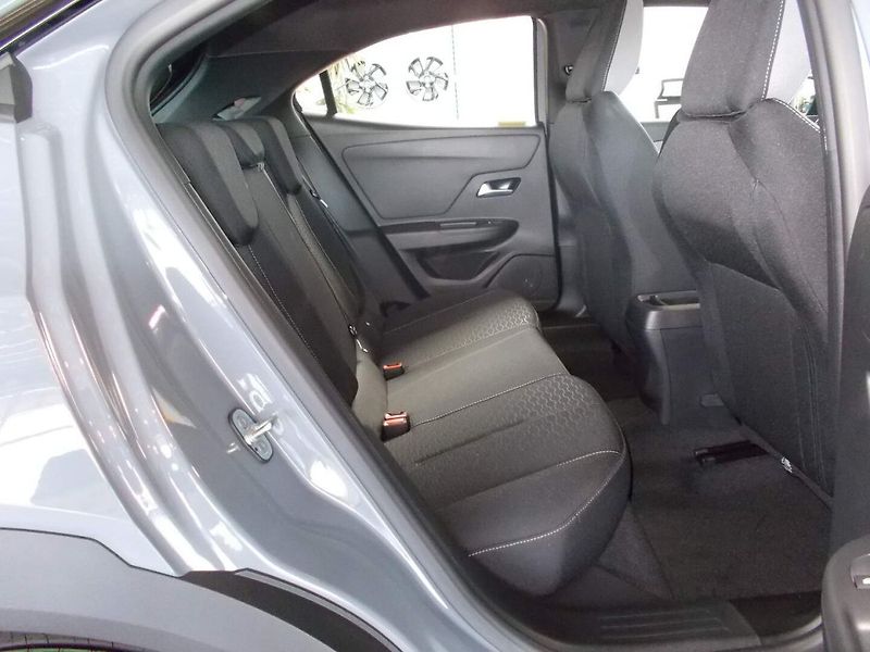 Opel Mokka (2026) Edition 1.2 TURBO (100 kW/136 - fotka 14 z 27