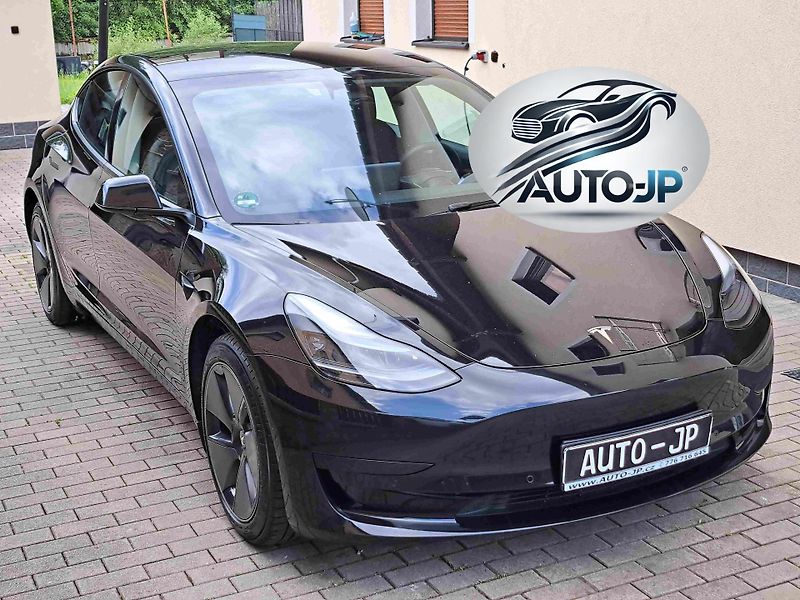 Tesla Model 3 RWD LED ACC 18ALU NAVI  SOH92% - fotografie inzerátu