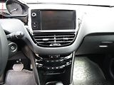 Peugeot 2008 (2019) 1.2 PT, ČR, AT - náhled 13