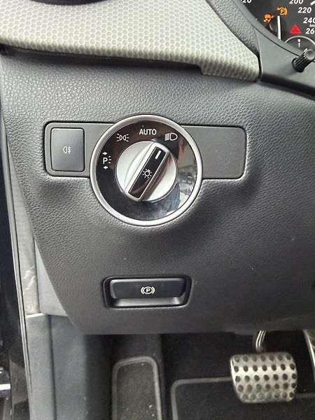 Mercedes-Benz Třídy B 220 CDI 125kW - fotka 16 z 22