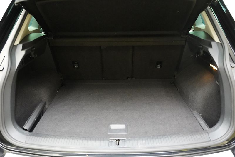 Volkswagen Tiguan - fotka 27 z 29