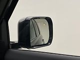 Land Rover Defender 110 D250 X-DYNAMIC SE AWD CZ - náhled 32
