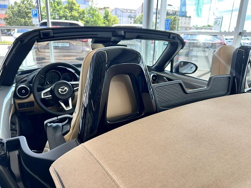 Mazda MX-5 (2026) 1.5L SKYACTIV G - fotka 18 z 20