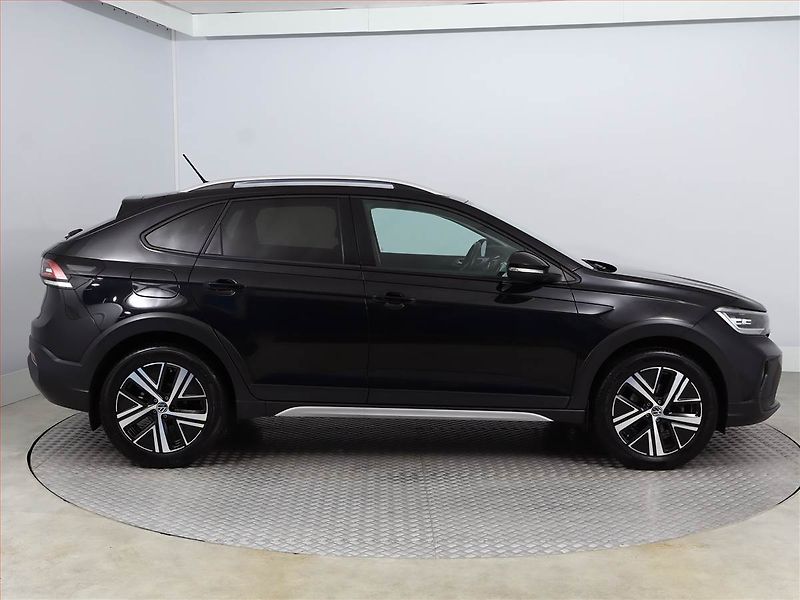 Volkswagen Taigo (2022) Style 1.5 TSI - fotka 6 z 18
