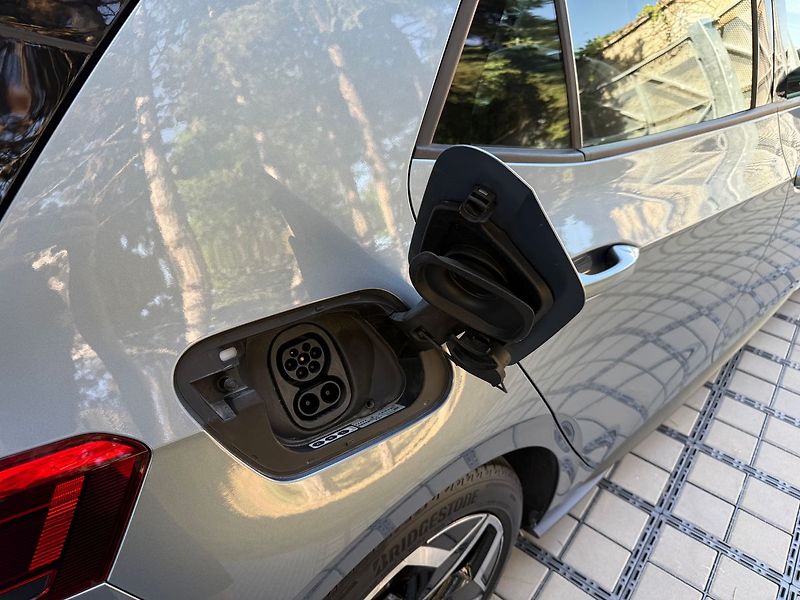 Volkswagen ID.3 PRO S 82kWh REZERVACE - fotka 9 z 38
