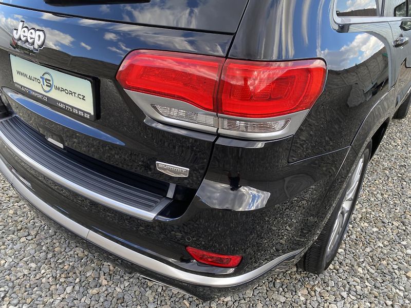 Jeep Grand Cherokee 3.0CRDi 4x4 SUMMIT EXTRA FULL! - fotka 45 z 181
